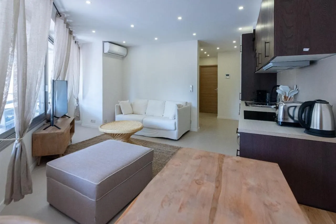 Beautiful Apartment 7P City Center Beach 250M Antibes France